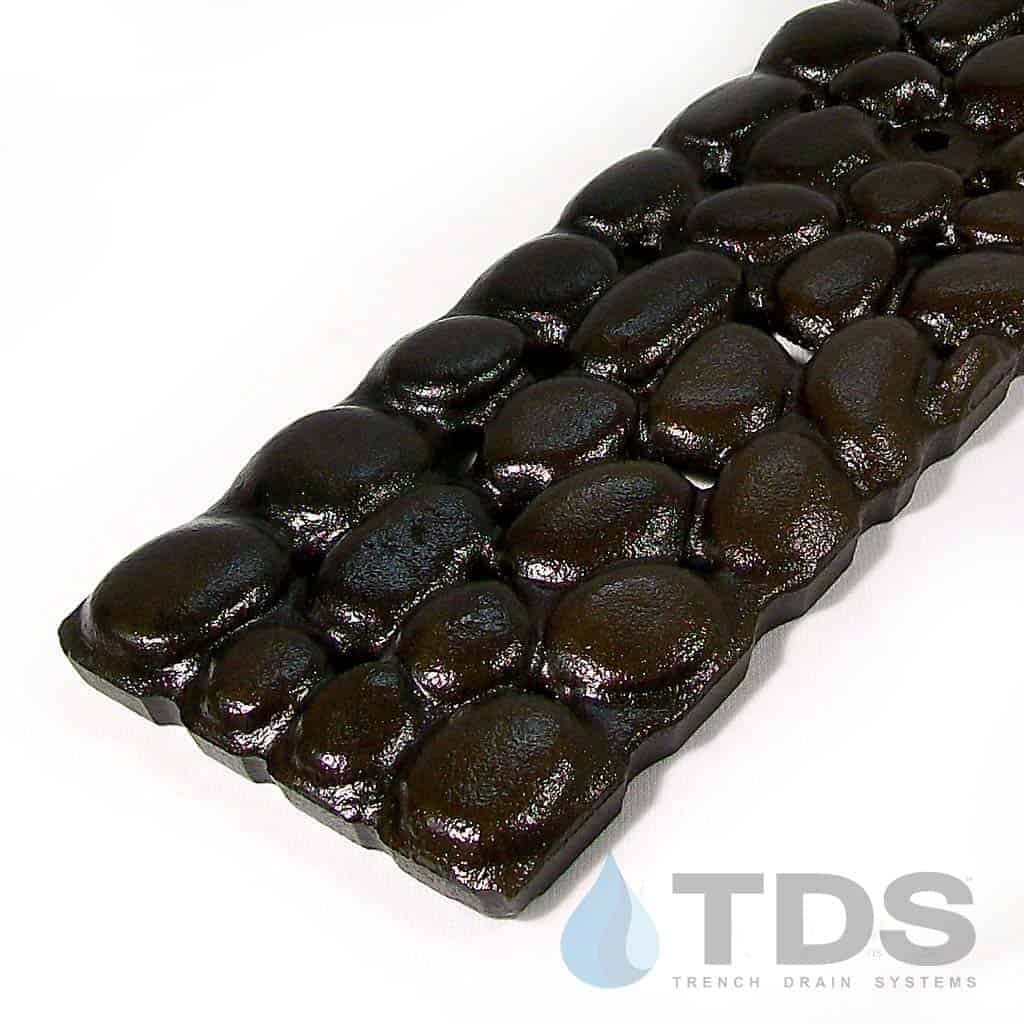 Iron Age IA-RIV-0520-BF Class B ADA Compliant River Rock Cast Iron 122mm x 500mm Grate - BoOF