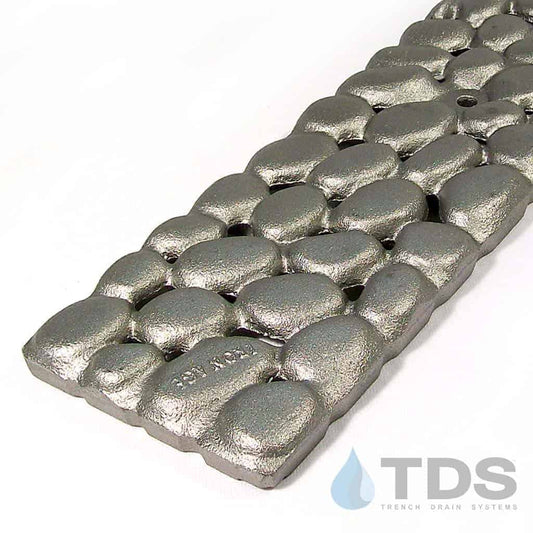 Iron Age IA-RIV-0520 Class B ADA Compliant River Rock Cast Iron 122mm x 500mm Grate - RAW