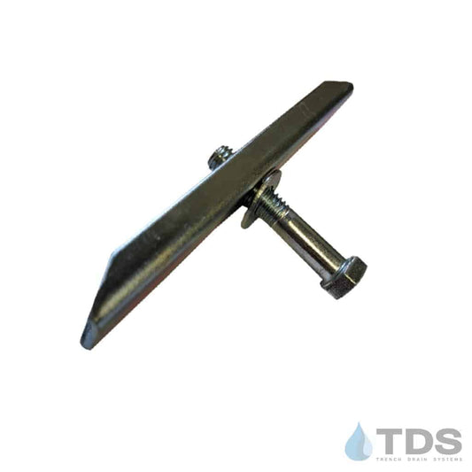 TDS-POLYCAST DA0642B Hold-Down Device for 600 Series Ductile Iron Grate