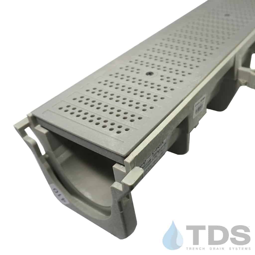 NDS Dura Slope Kit with DS-670 Plastic Perforated Grate | Light Gray