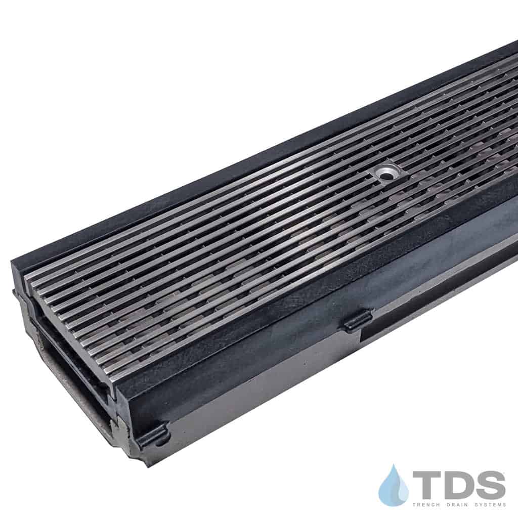 POLYCAST®500 Series Kit w/ DG0655R Wedge Wire Grate & HDPE Frame | Load Class C