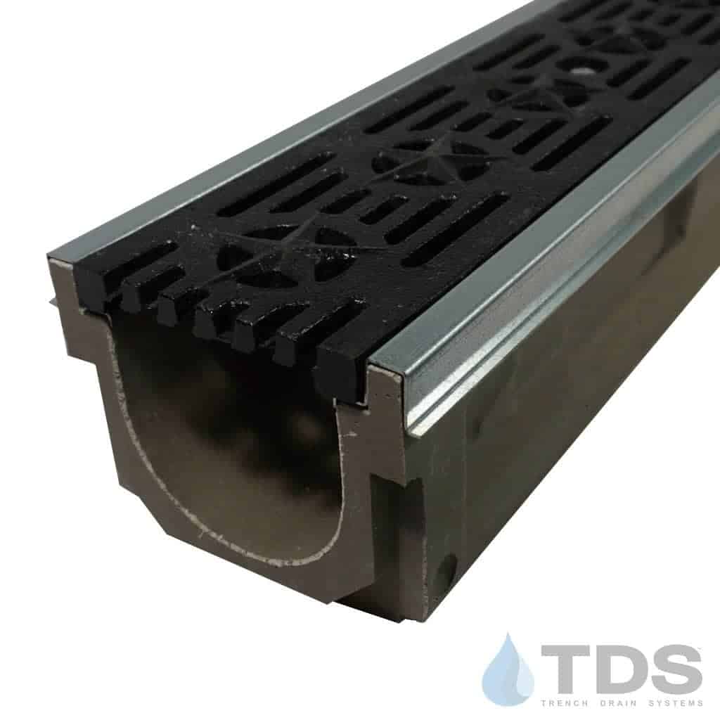 POLYCAST 600 Series Kit with DG0692 Patriot Slotted Ductile Iron Grate and Galvanized Edging