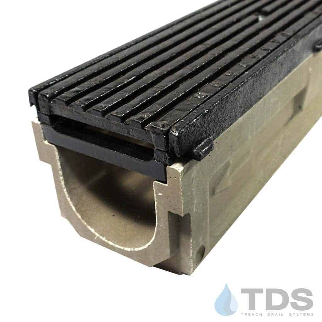 POLYCAST 700 Series Kit with DG0675HD ADA Transverse Slotted Ductile Iron Grate and Frame