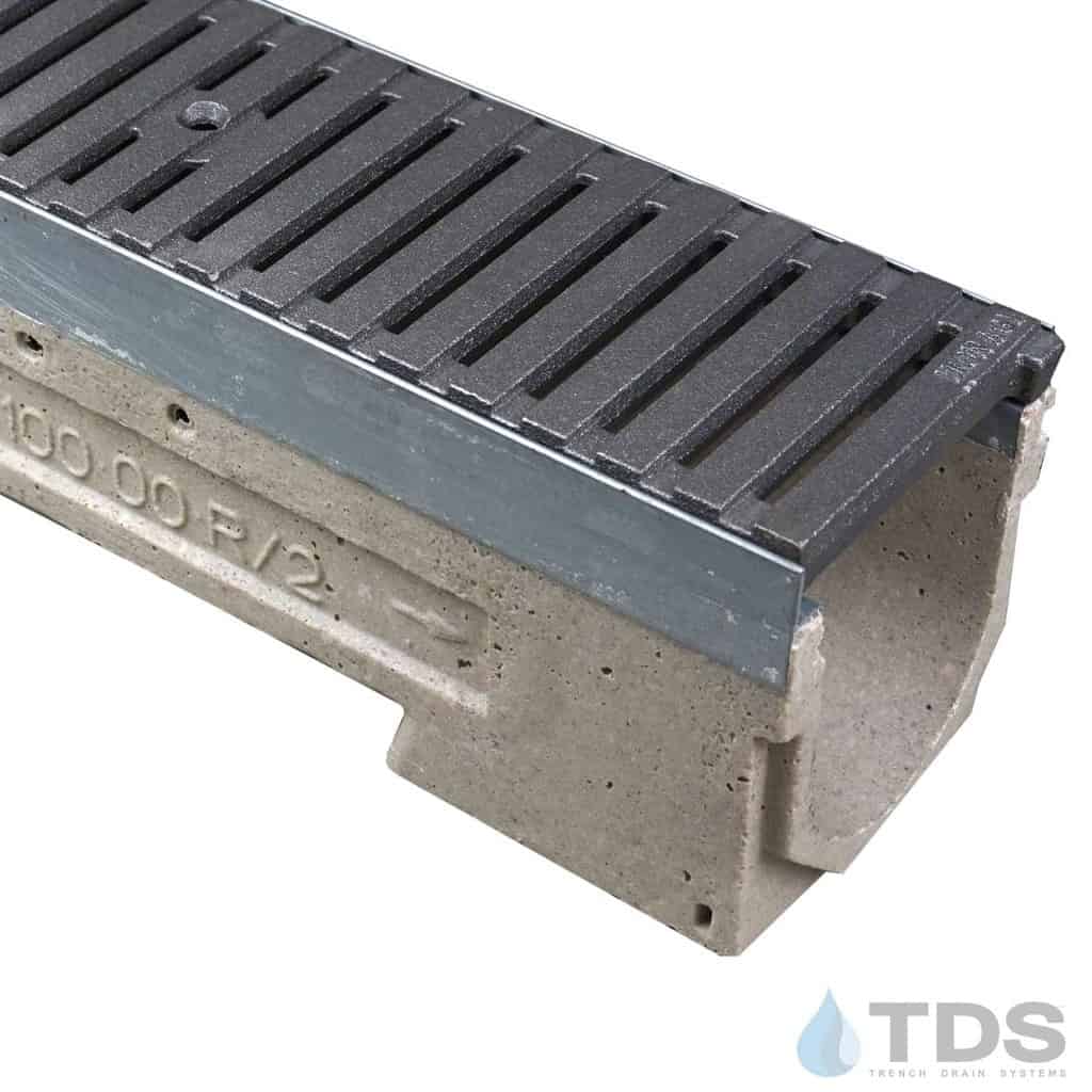 ULMA U100K Drainage Kit with Iron Age Regular Joe Grate | Natural