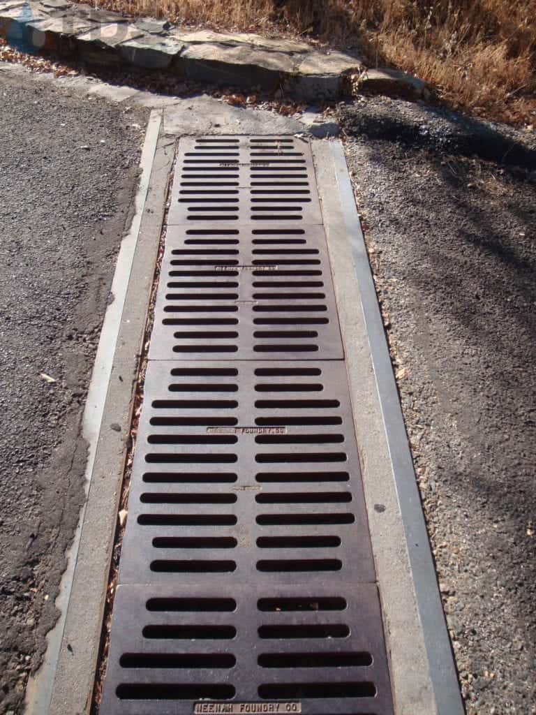 Neenah Roadside bronze grate | TDS- Trench Drain Systems