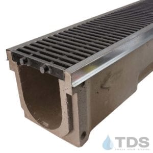 Polycast 600 galvanized steel edging with 644SP grate
